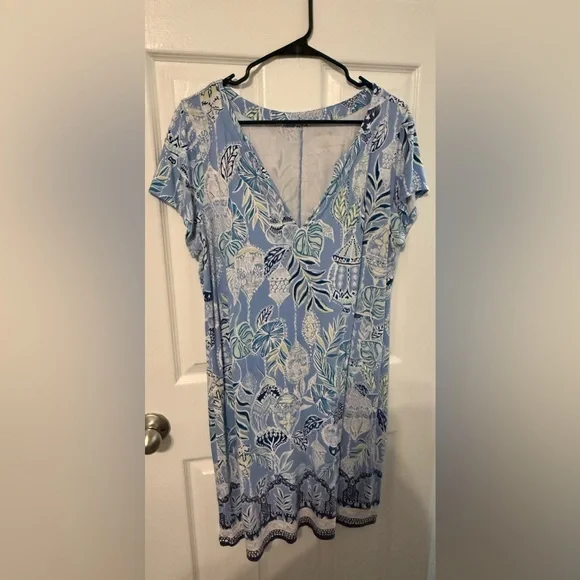 Lilly Pulitzer Blue and White T-shirt Dress - Picture 1 of 3